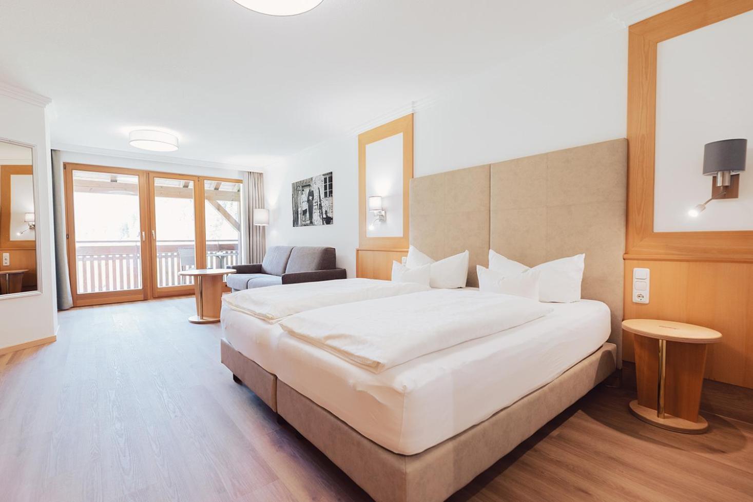Weisseespitze Hotel